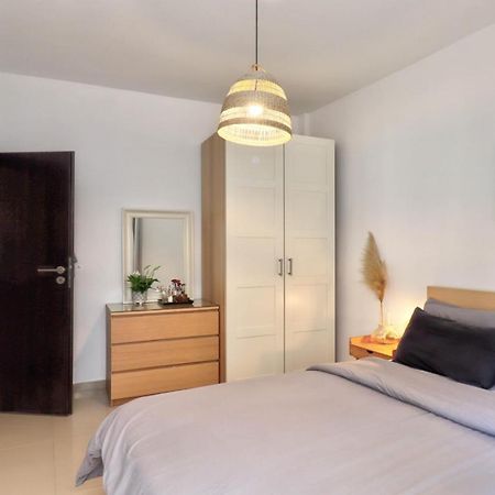 Happy Traveller - Luxury, Free Parking Apartment Thessaloniki Exterior photo