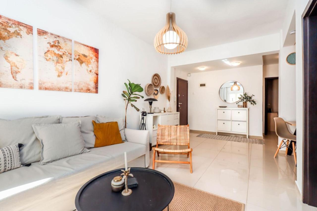 Happy Traveller - Luxury, Free Parking Apartment Thessaloniki Exterior photo